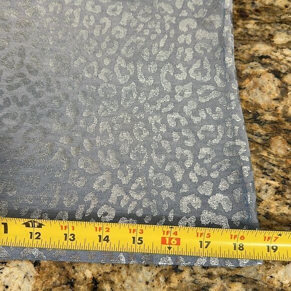 Made In Italy Foil Leopard Pattern Long Sleeve Top In Blue Size M - Picture 9 of 9